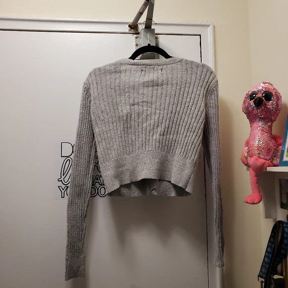 Sweater - Picture 2 of 2